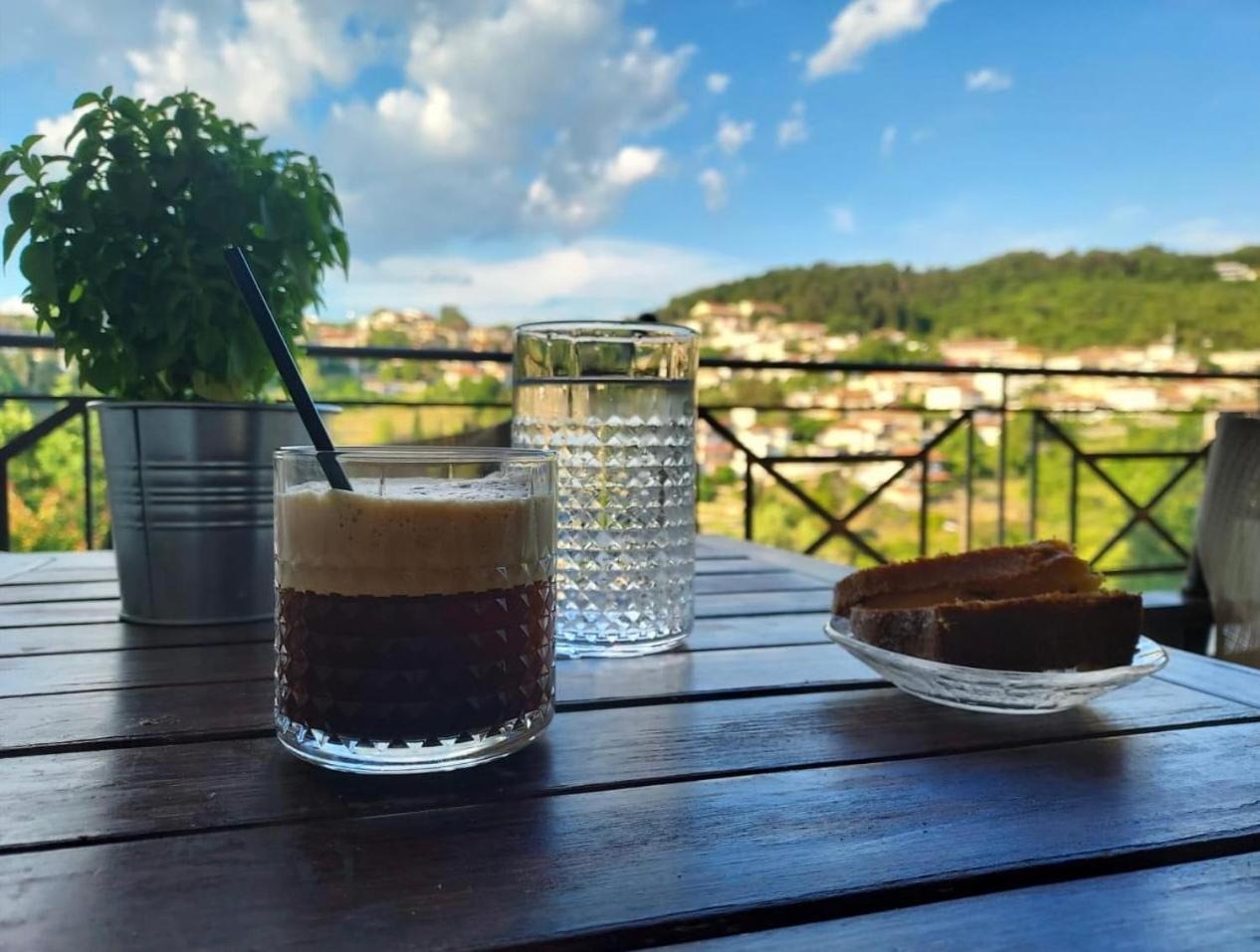 Agnanti Zitsas Hotel Екстериор снимка