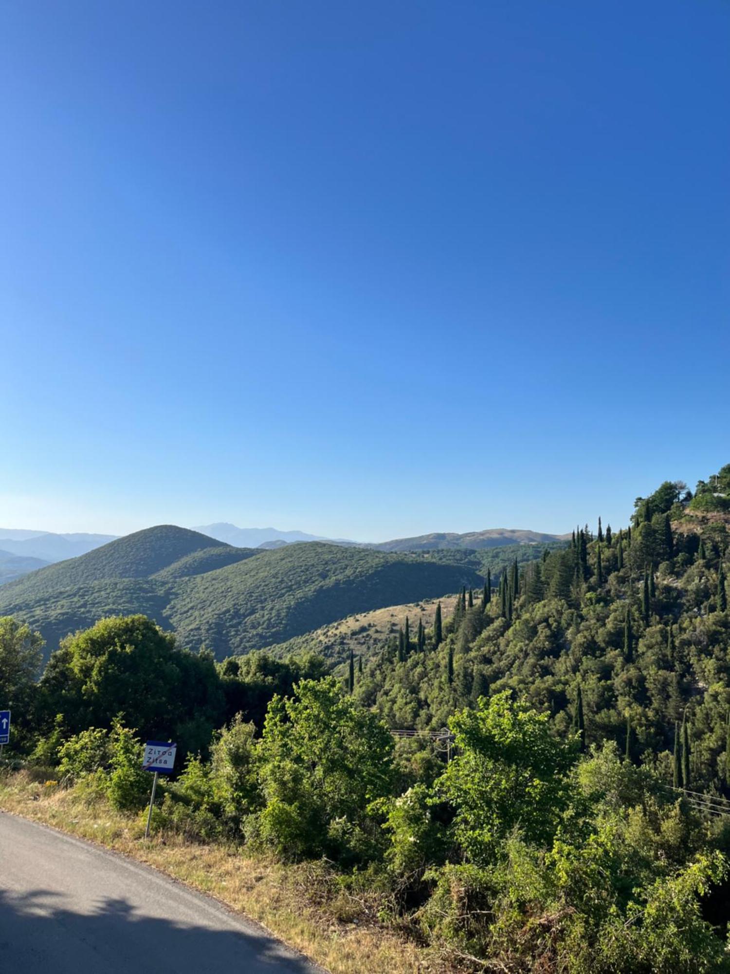 Agnanti Zitsas Hotel Екстериор снимка